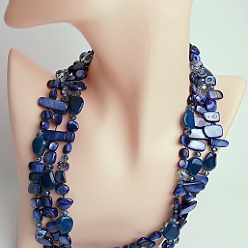 Kaklarota mākslīgie akmeņi