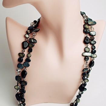 Kaklarota mākslīgie akmeņi