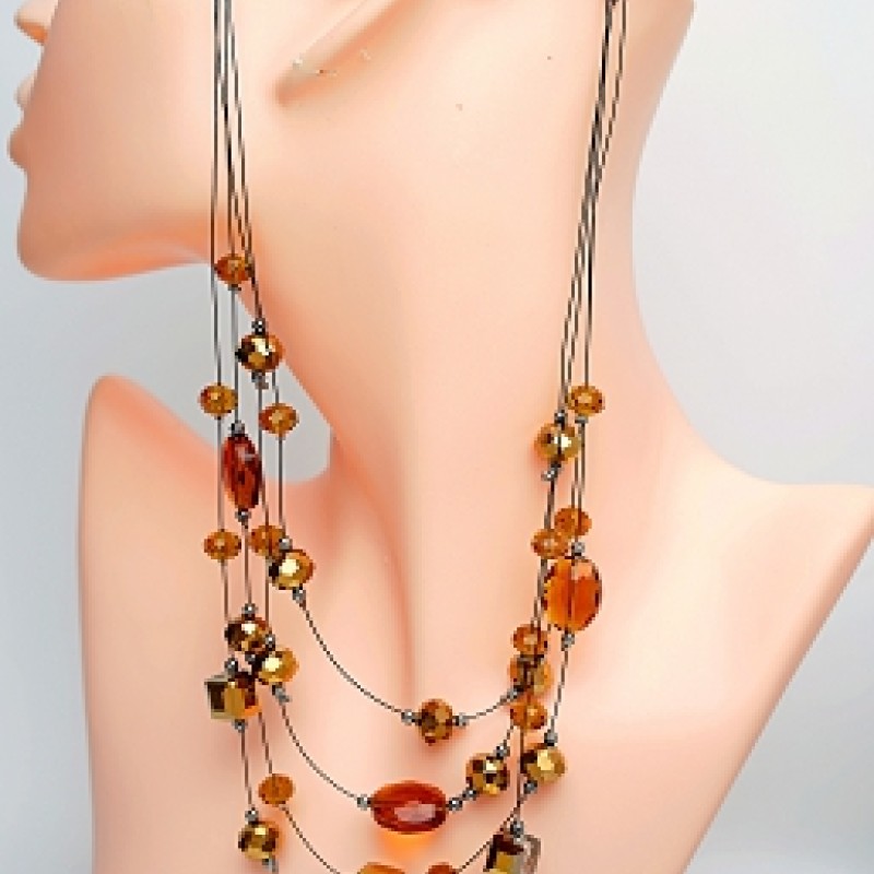 Kaklarota stieple ar auskariem