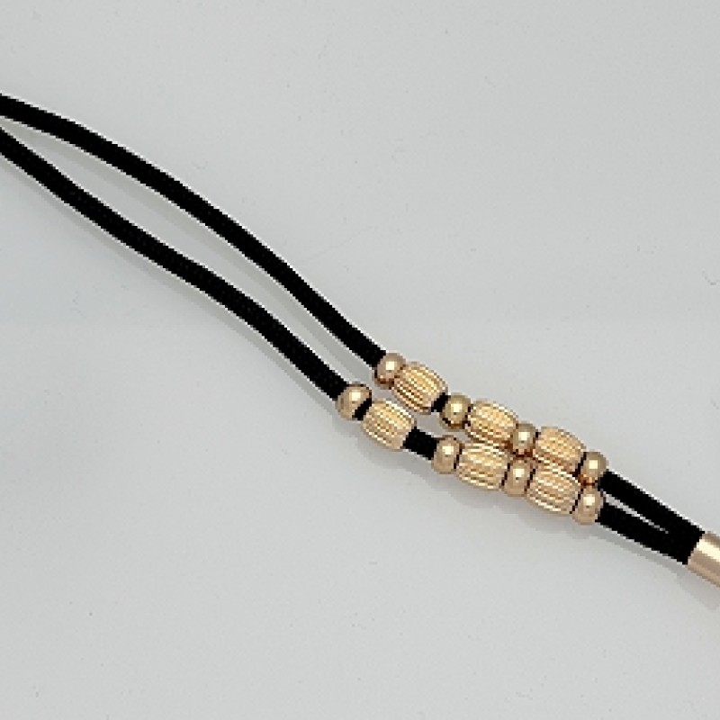 Apzeltīta rokassprādze-aukla