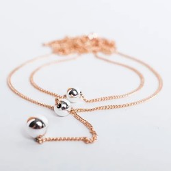 Kaklarota apzeltīta