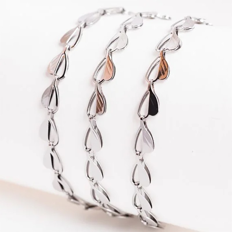 Ķēdīte ar rodija pārklājumu Sirds un lapas Fancy plakanu posmu virkne