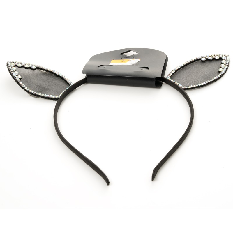 Matu lociņš ar austiņām