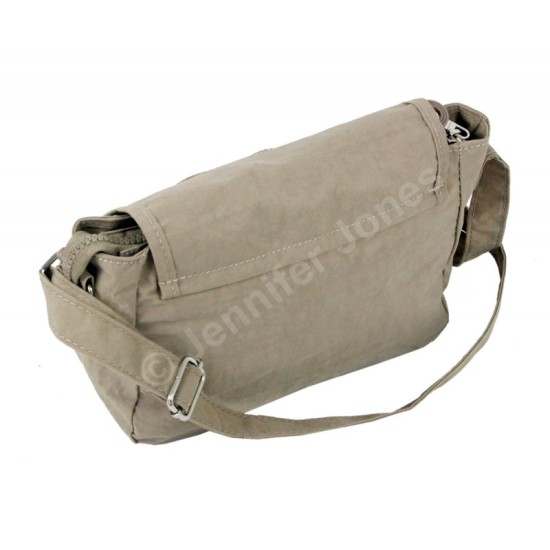 Sieviešu plecu soma BAG STREET Sieviešu plecu soma BAG STREET