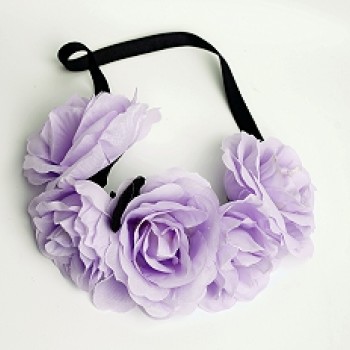 Galvas apsējs ar puķēm