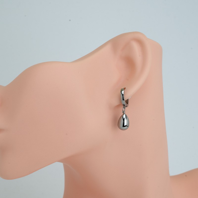 Nerūsējošā tērauda auskari