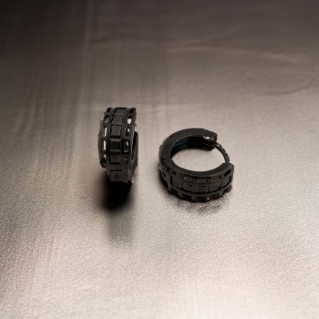 Nerūsējošā tērauda auskari melni