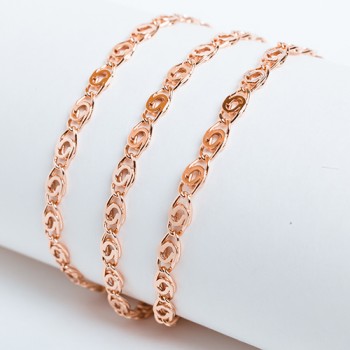 Apzeltītā ķēdīte Gliemežu atslēgas caurumiņu posmu virkne