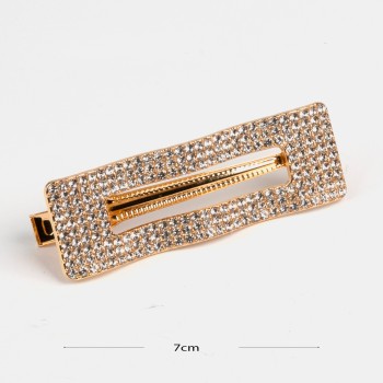 Matu sprādze-knābis ar dekoru