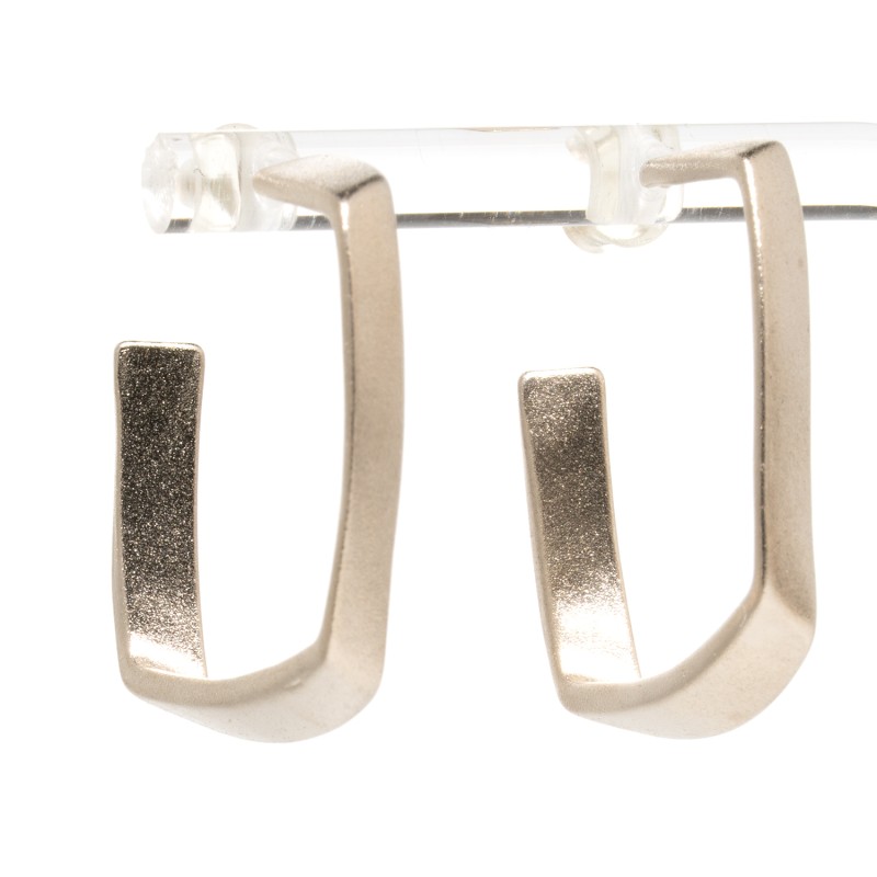 Nerūsējošā tērauda auskari