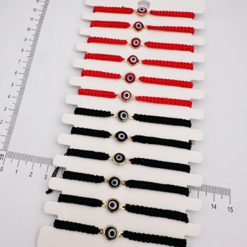 Rokassprādze-diedziņš ar rotu (pret ļaunu aci)