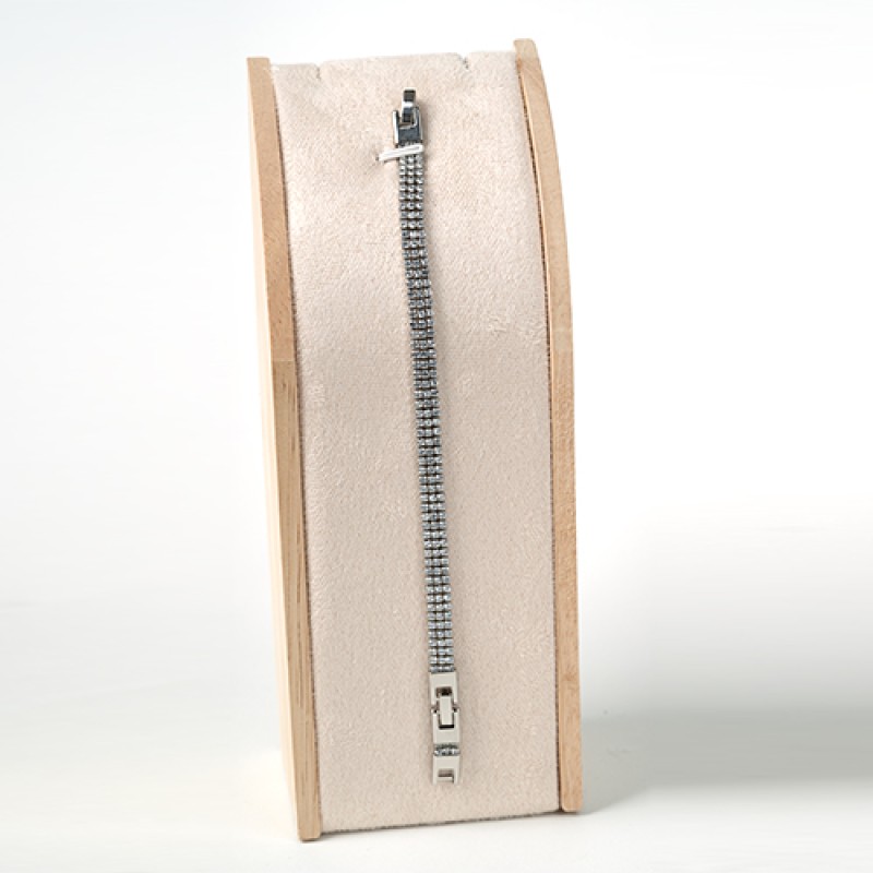 Rokassprādze ar rodija pārklājumu