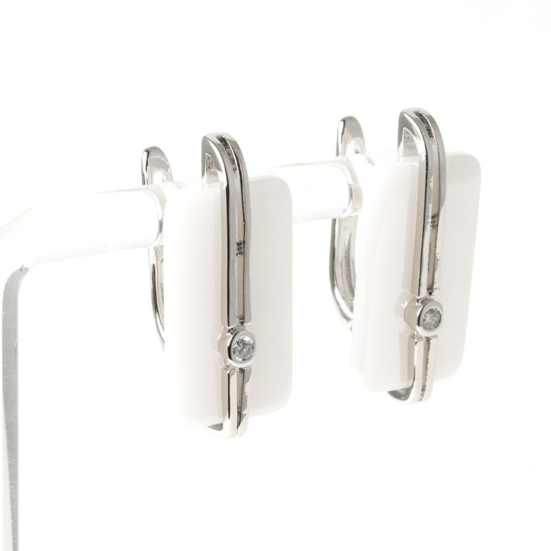 Auskari ar rodija pārklājumu un keramiku