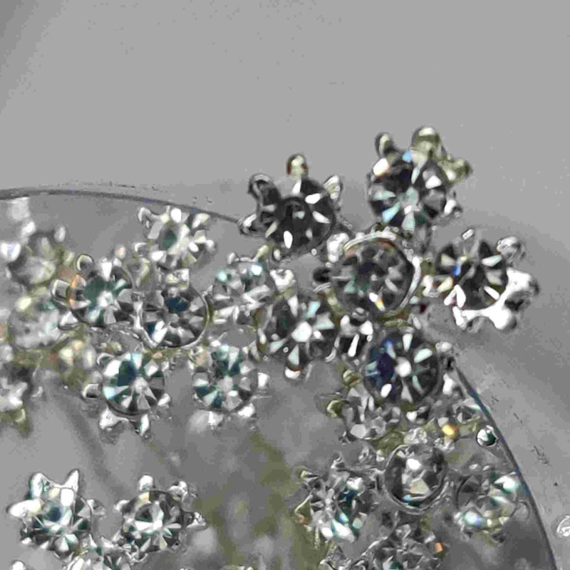 Matadata dekoratīva ar cirkonu 13mm