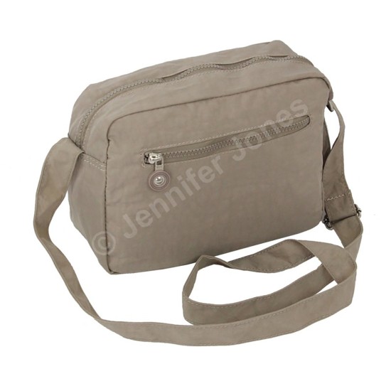 Sieviešu plecu soma BAG STREET Sieviešu plecu soma BAG STREET