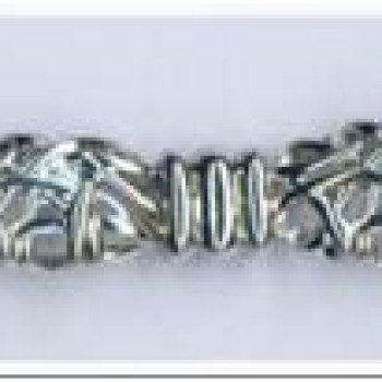 Rokassprādze ar rodija pārklājumu