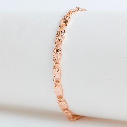 Apzeltīta rokassprādze Masīvā gliemežvāka ar saules staru gravējumu posmu virkne