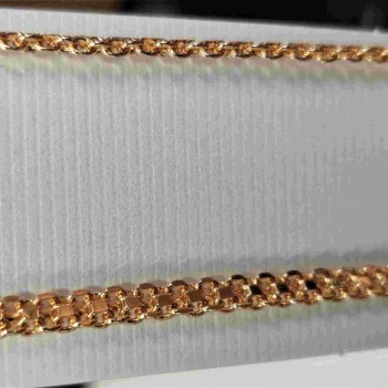 Apzeltītā ķēdīte Plakanais Bismarks enkura aušanas dubulto posmu pinums