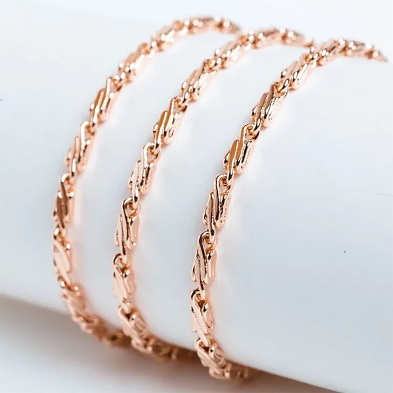 Apzeltītā ķēdīte Gliemežu posmu virkne