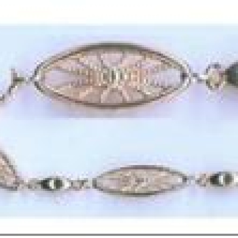 Apzeltīta rokassprādze Iestrādātu ovālajā rāmī mozaīkas fancy tīkla posmu un ovālu posmu virkne