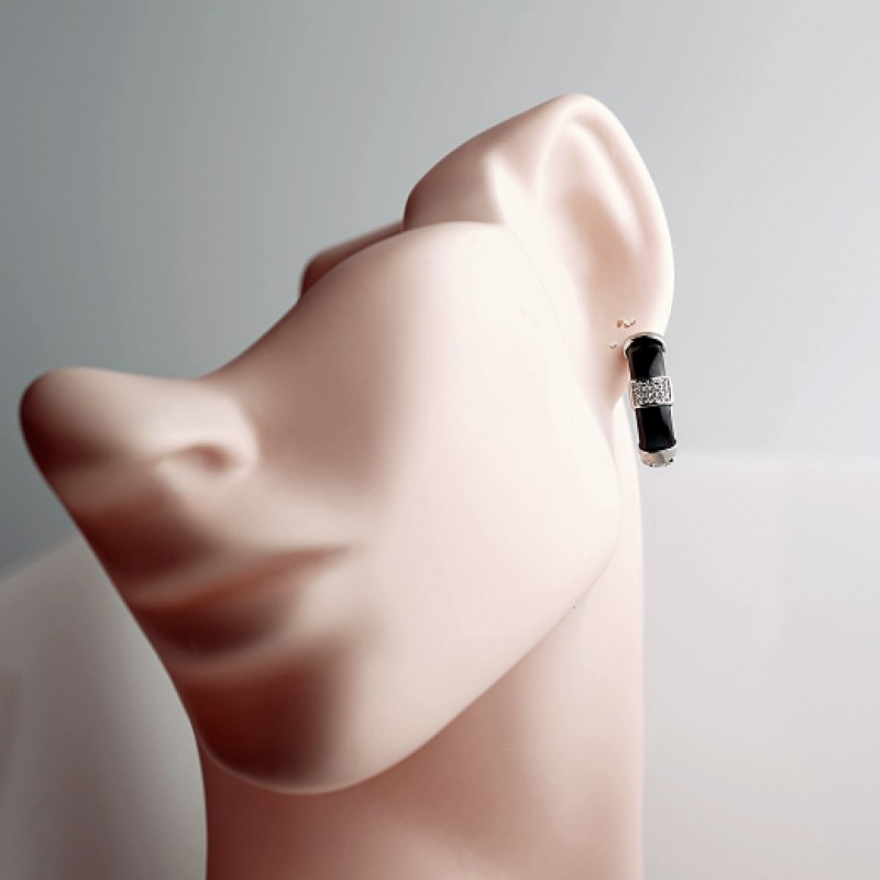 Auskari ar rodija pārklājumu un keramiku