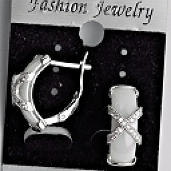 Auskari ar rodija pārklājumu un keramiku