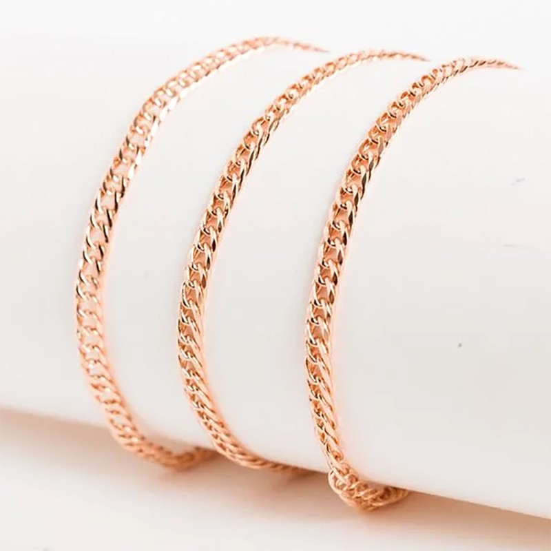 Apzeltītā ķēdīte Kubas dubulto posmu pinums