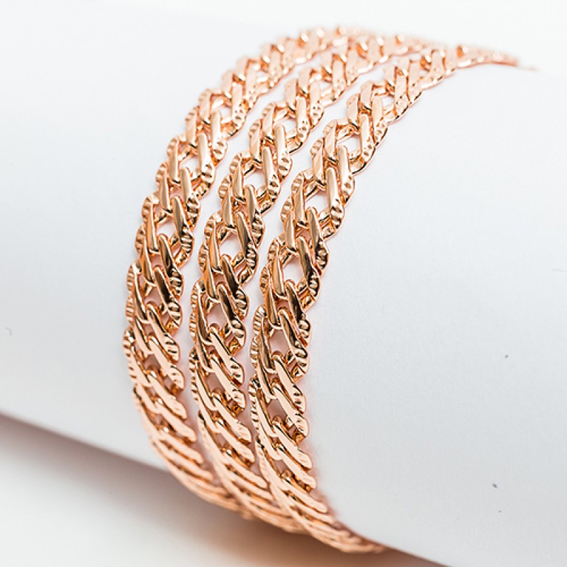 Apzeltītā ķēdīte Rombo austu stiepļu ar dubultrievām posmu pinums