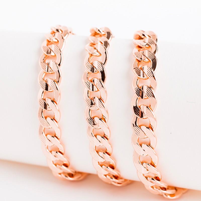 Apzeltītā ķēdīte Apmaļu punktveida gravējuma posmu virkne