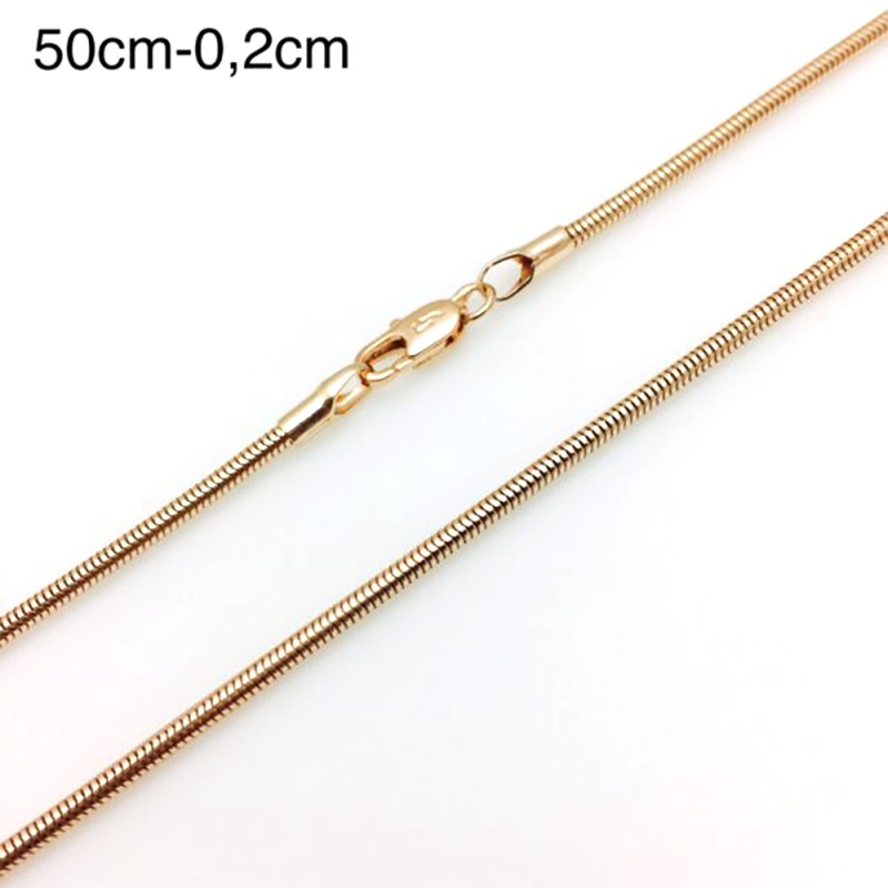 Apzeltītā ķēdīte Klasiska čūskas kaula noapaļotu robainu posmu virkne