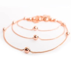 Kaklarota apzeltīta