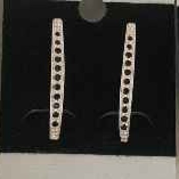 Auskari ar rodija pārklājumu