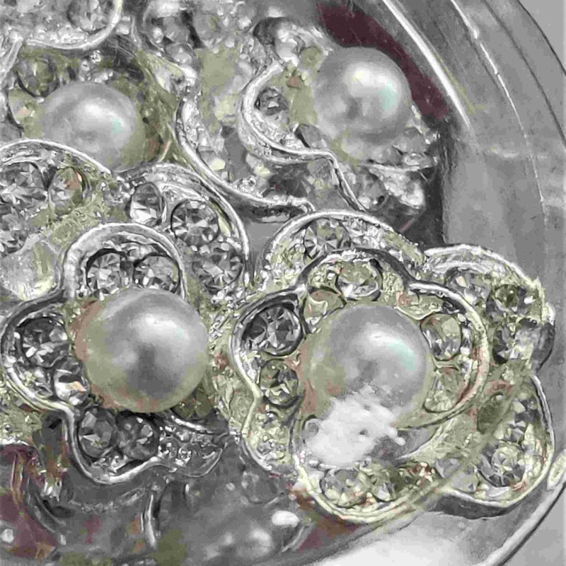 Matadata dekoratīva ar pērli 17mm